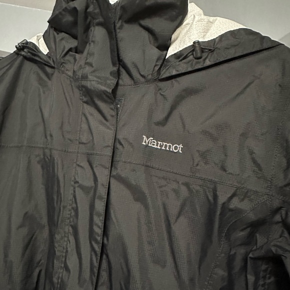 Marmot Light Weight Jacket - Picture 11 of 11